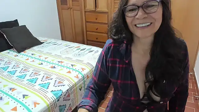 Carlaa-69 online show from October 2025 10:16:01 AM