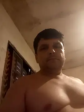 Claudiop2061 online show from November 2025 04:52:02 PM