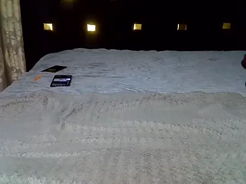 Its tyra online show from October 2025 06:52:02 PM