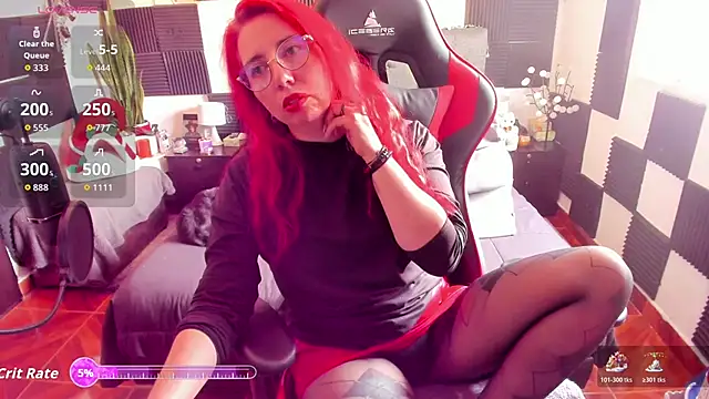 Snapshot of Ursula_fire chatting on December 2025 08:35:02 PM Ursula fire online show from December 2025 08:35:02 PM