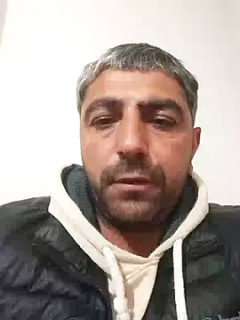 Snapshot of Muratcanik44 chatting on February 2026 12:21:01 AM Muratcanik44 online show from February 2026 12:21:01 AM