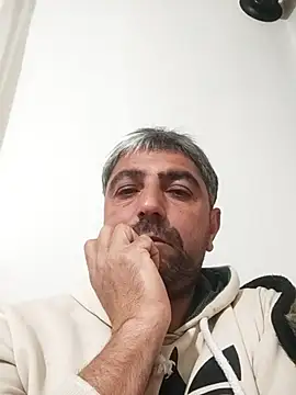 Snapshot of Muratcanik44 chatting on February 2026 05:52:01 PM Muratcanik44 online show from February 2026 05:52:01 PM