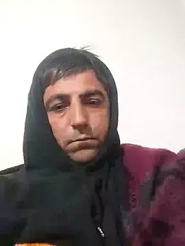 Snapshot of Muratcanik44 chatting on February 2026 11:48:01 PM Muratcanik44 online show from February 2026 11:48:01 PM