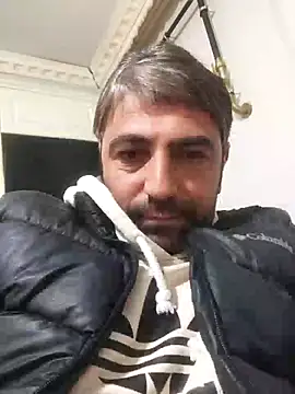 Snapshot of Muratcanik44 chatting on March 2026 12:58:02 AM Muratcanik44 online show from March 2026 12:58:02 AM