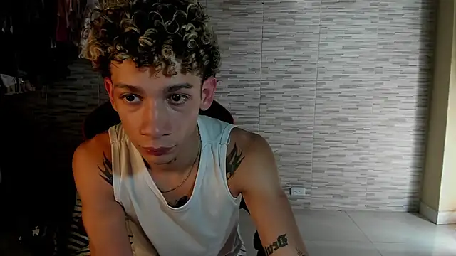 mateodeamjo online show from September 2025 07:25:02 PM