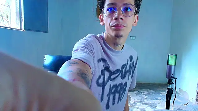 mateodeamjo online show from February 2026 05:13:02 PM