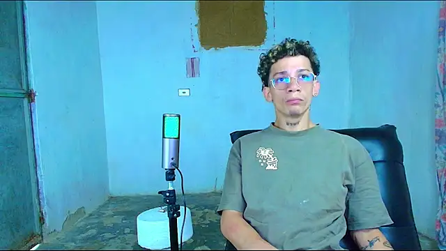 mateodeamjo online show from February 2026 01:52:02 PM