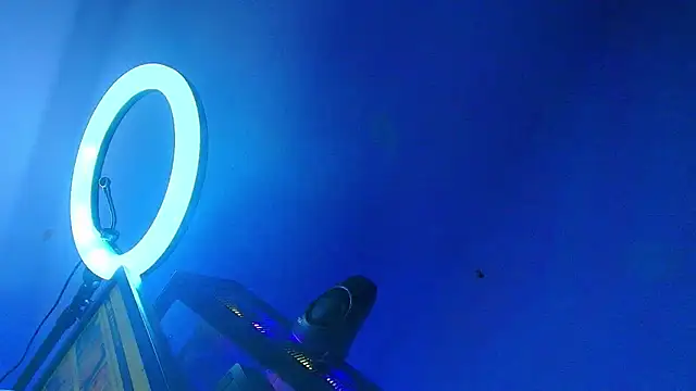 mateodeamjo online show from November 2025 11:54:01 AM