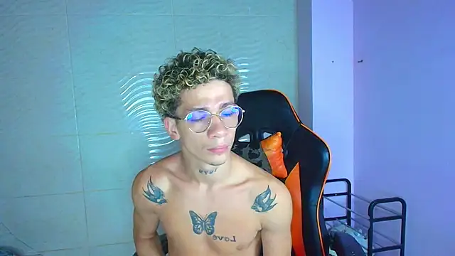 mateodeamjo online show from November 2025 10:04:01 AM