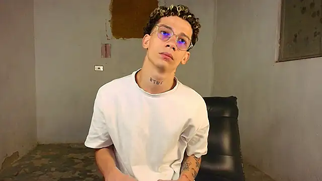 mateodeamjo online show from March 2026 12:06:02 AM