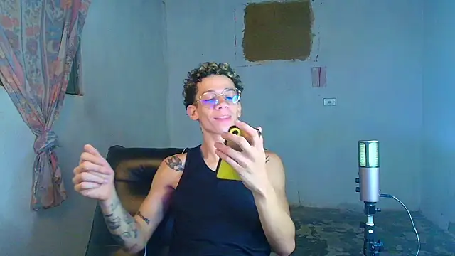 mateodeamjo online show from February 2026 03:47:01 AM