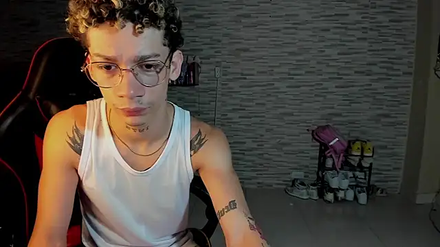 mateodeamjo online show from October 2025 07:54:01 AM