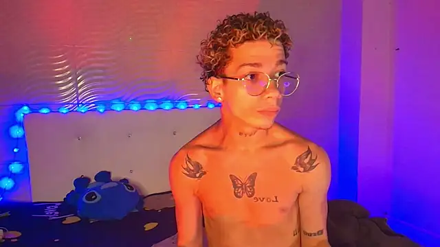 mateodeamjo online show from November 2025 07:44:02 AM