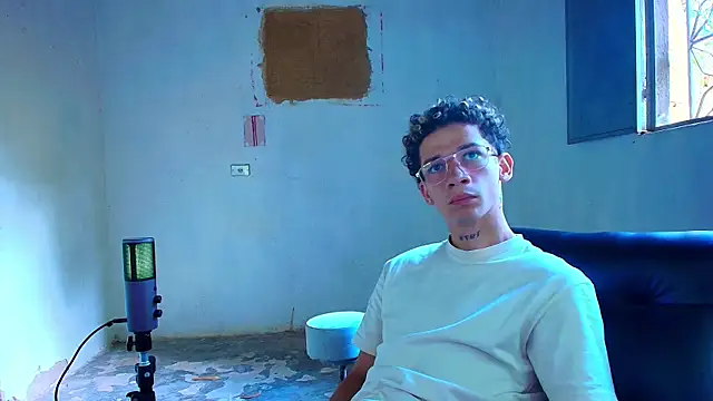 mateodeamjo online show from March 2026 05:39:02 PM