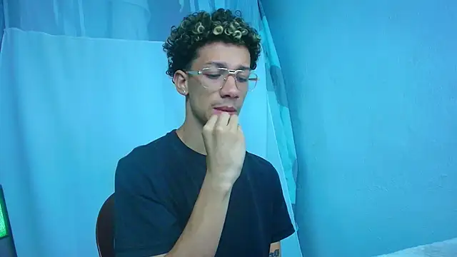 mateodeamjo online show from March 2026 07:10:01 AM