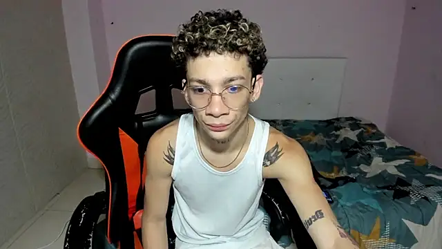 mateodeamjo online show from October 2025 08:13:01 AM