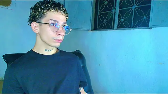 mateodeamjo online show from January 2026 11:33:01 PM