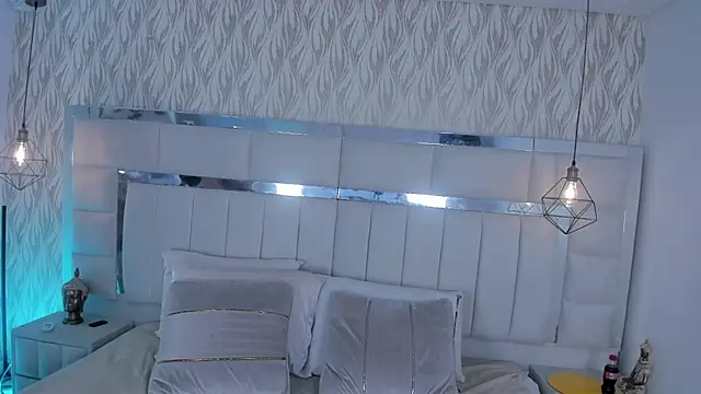 Snapshot of 1m_dalhia chatting on November 2025 08:23:02 PM 1m dalhia online show from November 2025 08:23:02 PM