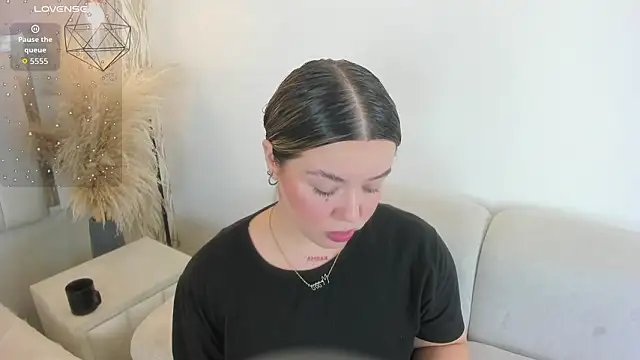 1m dalhia online show from March 2026 08:37:01 PM