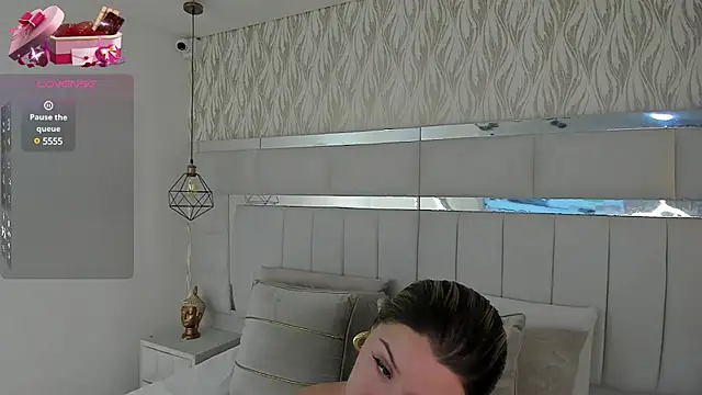 1m dalhia online show from February 2025 08:03:01 PM