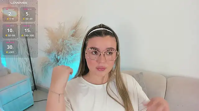 1m dalhia online show from March 2026 08:33:01 PM