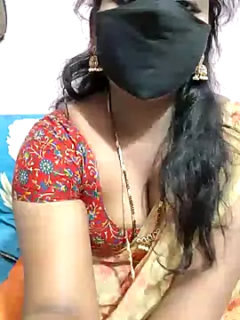 louise92 online show from December 2024 05:47:02 PM