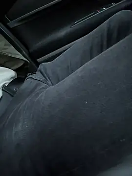 Snapshot of Public_sexyxxx chatting on February 2025 06:39:02 AM Public sexyxxx online show from February 2025 06:39:02 AM