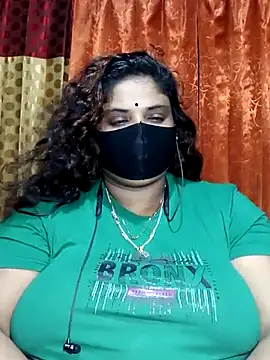 Dusto Meye online show from October 2025 01:01:01 PM