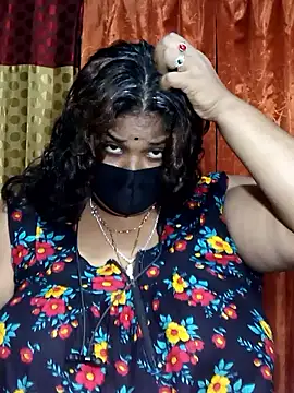 Dusto Meye online show from October 2025 01:12:02 PM