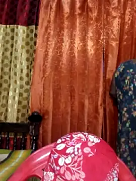 Dusto Meye online show from December 2025 12:44:02 PM