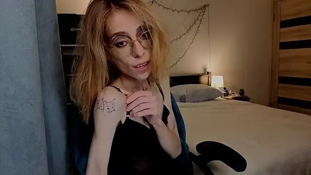 Snapshot of amber_quell_here chatting on September 2025 03:15:02 PM amber quell here online show from September 2025 03:15:02 PM