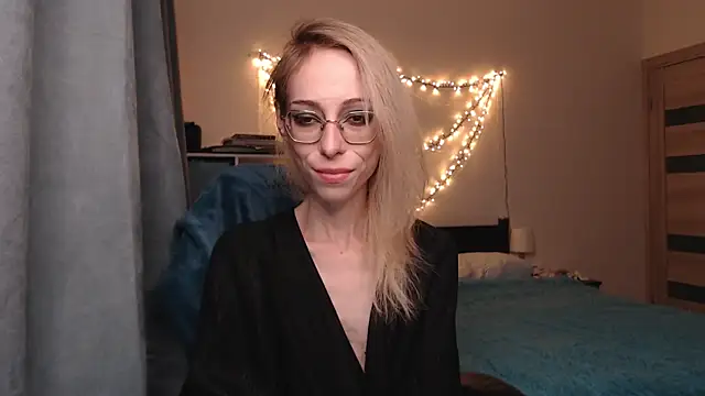 Snapshot of amber_quell_here chatting on January 2025 02:14:02 PM amber quell here online show from January 2025 02:14:02 PM