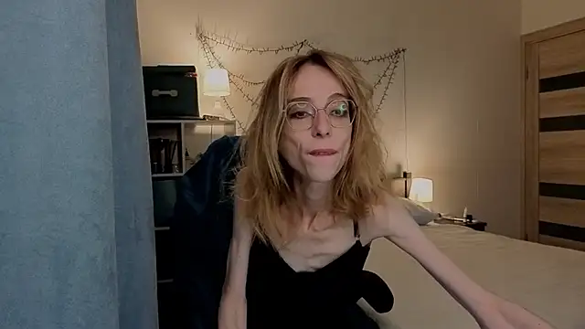 Snapshot of amber_quell_here chatting on October 2025 03:15:01 PM amber quell here online show from October 2025 03:15:01 PM