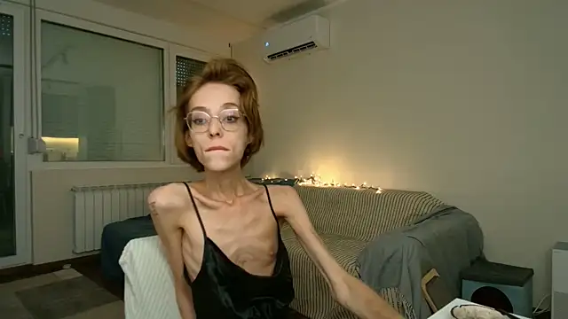 amber quell here online show from July 2026 05:12:01 PM