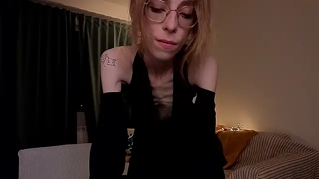 amber quell here online show from February 2026 04:16:02 PM