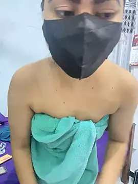 Snapshot of Angel_Zaara chatting on February 2025 06:04:01 PM Angel Zaara online show from February 2025 06:04:01 PM