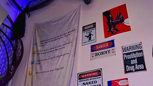 AriaVoss online show from February 2026 09:25:01 PM