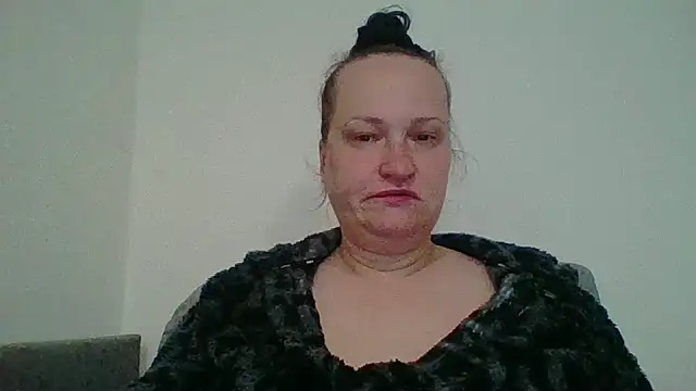  squirty cum lady  online show from October 2025 02:57:01 AM