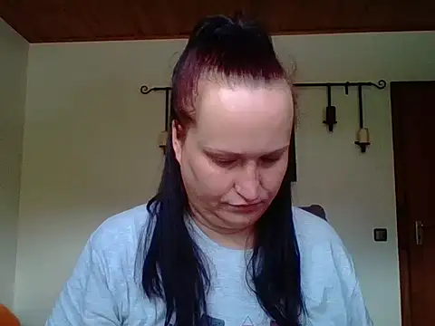  squirty cum lady  online show from September 2025 10:26:02 AM