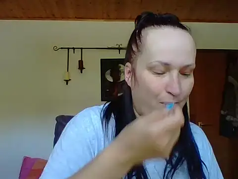  squirty cum lady  online show from September 2025 08:15:01 AM