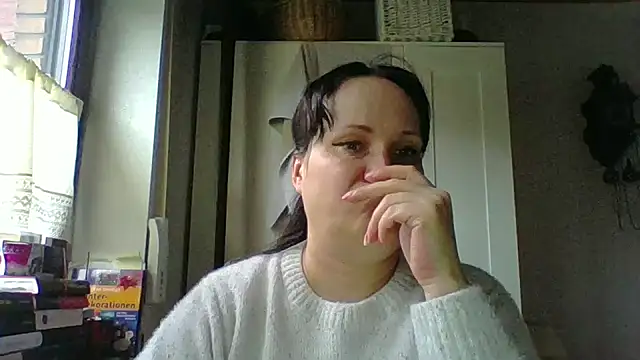 Snapshot of _squirty_cum_lady_ chatting on December 2025 02:17:01 PM squirty cum lady online show from December 2025 02:17:01 PM