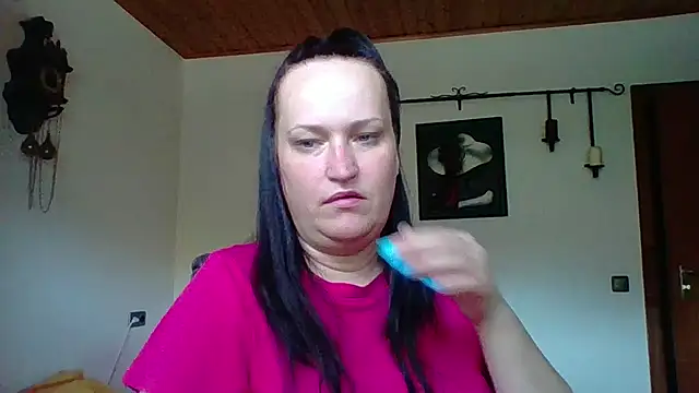  squirty cum lady  online show from September 2025 07:01:02 AM