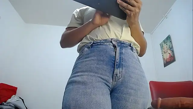 Amelia Debora Antonella online show from September 2025 12:36:02 PM