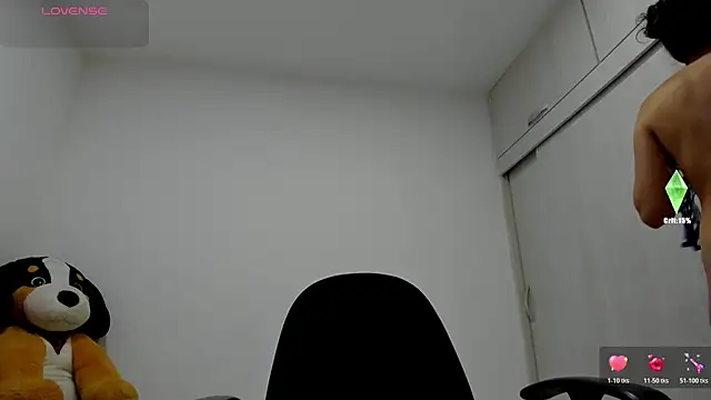 Snapshot of Amelia_Debora_Antonella chatting on June 2026 01:44:02 PM Amelia Debora Antonella online show from June 2026 01:44:02 PM