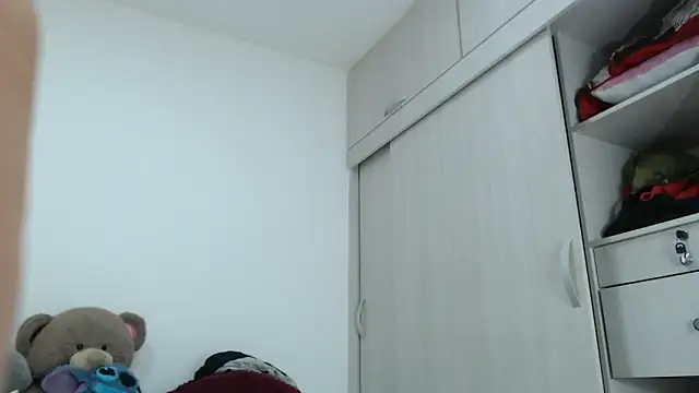 Snapshot of Amelia_Debora_Antonella chatting on November 2025 12:53:01 PM Amelia Debora Antonella online show from November 2025 12:53:01 PM