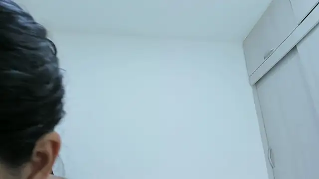 Snapshot of Amelia_Debora_Antonella chatting on February 2026 01:33:02 PM Amelia Debora Antonella online show from February 2026 01:33:02 PM