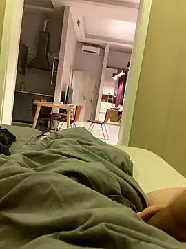 fekedaniel1999 online show from January 2026 11:08:02 PM