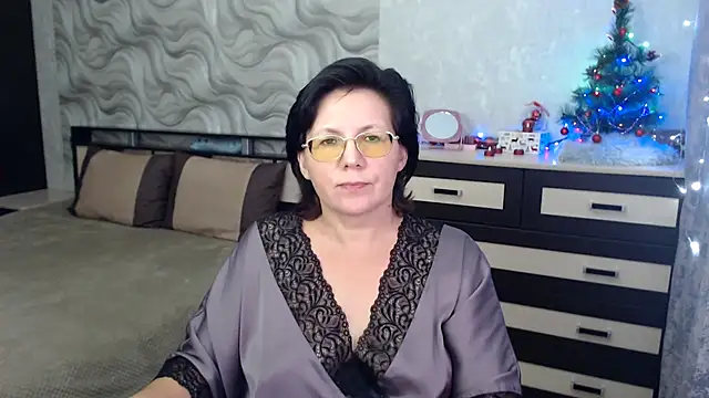 Snapshot of VitaCharm chatting on January 2025 06:27:02 PM VitaCharm online show from January 2025 06:27:02 PM