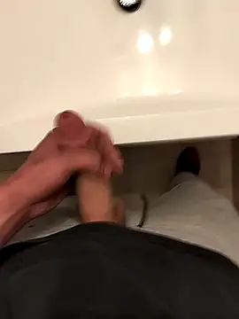 Snapshot of Gibboto chatting on September 2025 10:22:01 AM Gibboto online show from September 2025 10:22:01 AM