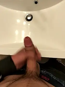 Snapshot of Gibboto chatting on September 2025 12:44:02 PM Gibboto online show from September 2025 12:44:02 PM